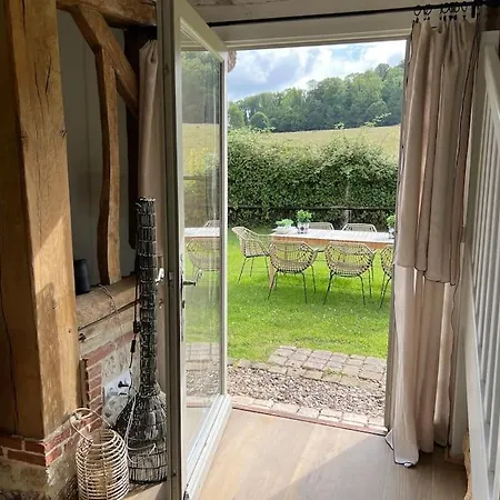 Charmante Chaumiere * Fierville-les-Parcs